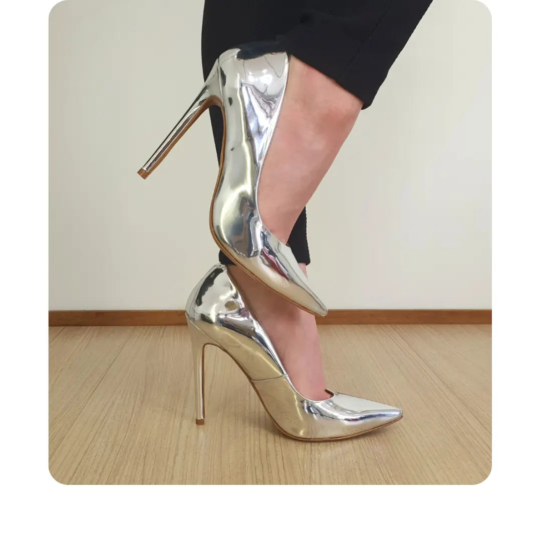 Scarpin Prata Espelhado Salto Alto 12cm Sola Bege